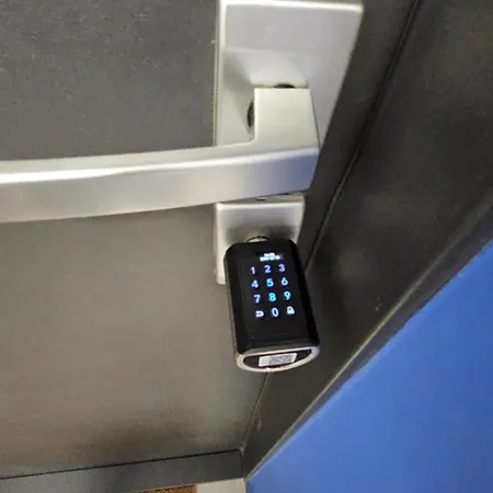 公寓 Bulgarska 59 - Sypialnia I Salon - 40m2 - Self Check In 24h