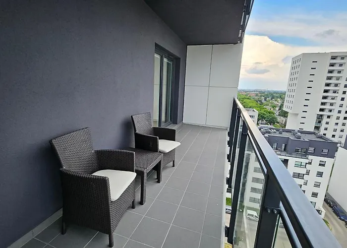 Bulgarska 59 - Sypialnia I Salon - 40m2 - Self Check In 24h Apartman *