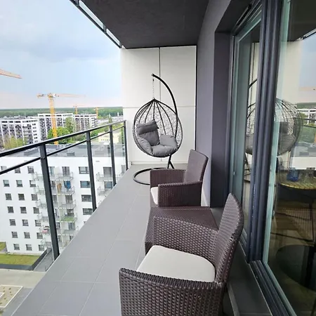 Bulgarska 59 - Sypialnia I Salon - 40m2 - Self Check In 24h *