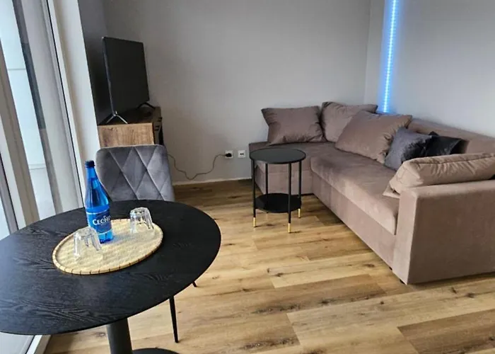 Bulgarska 59 - Sypialnia I Salon - 40m2 - Self Check In 24h